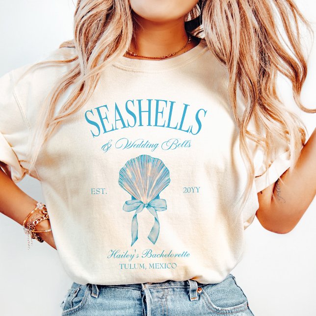 Chemises de mariage coquillages Tshirt enterrement (Seashells Wedding Bells Bachelorette Tshirt)