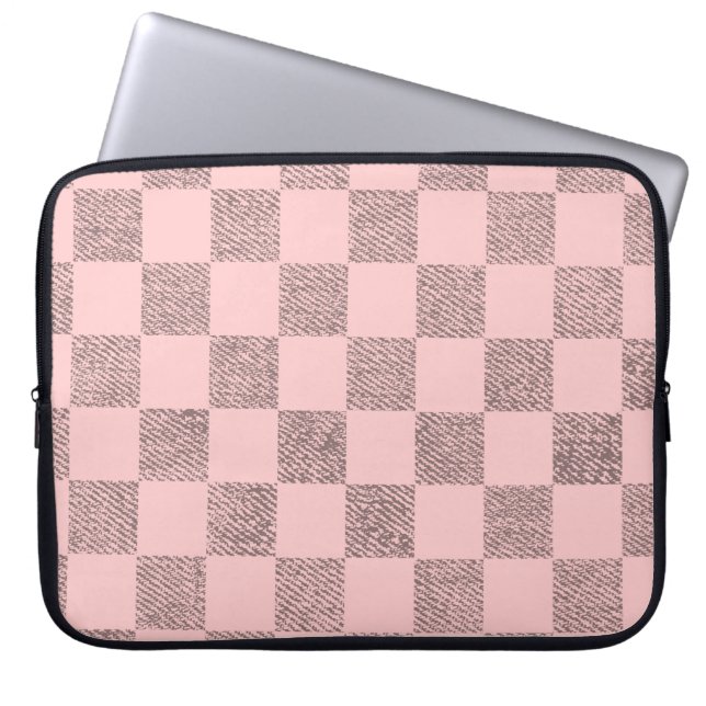 Chequer light pink laptop case (Front)