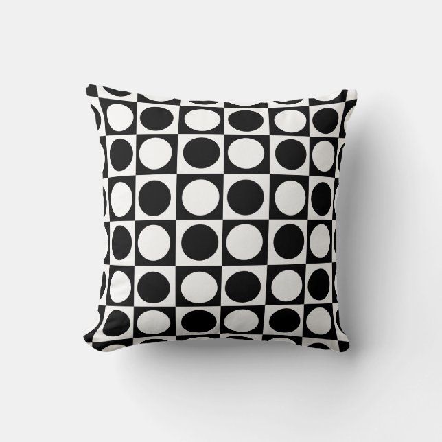 Chequered Black White Circles Pattern Design  Throw Pillow (Front)