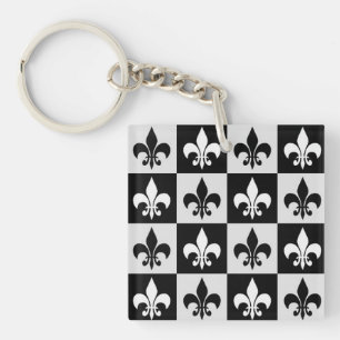 Chequered Black White Fleur-De-Lis Pattern Keychain