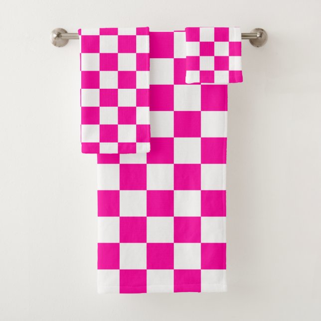 Chequered Neon Pink and White  Bath Towel Set (Insitu)