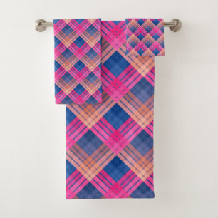 Chequered pattern with zig zag colouring bath towel set