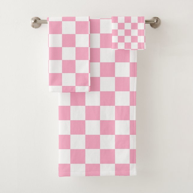 Chequered Pink and White Bath Towel Set (Insitu)