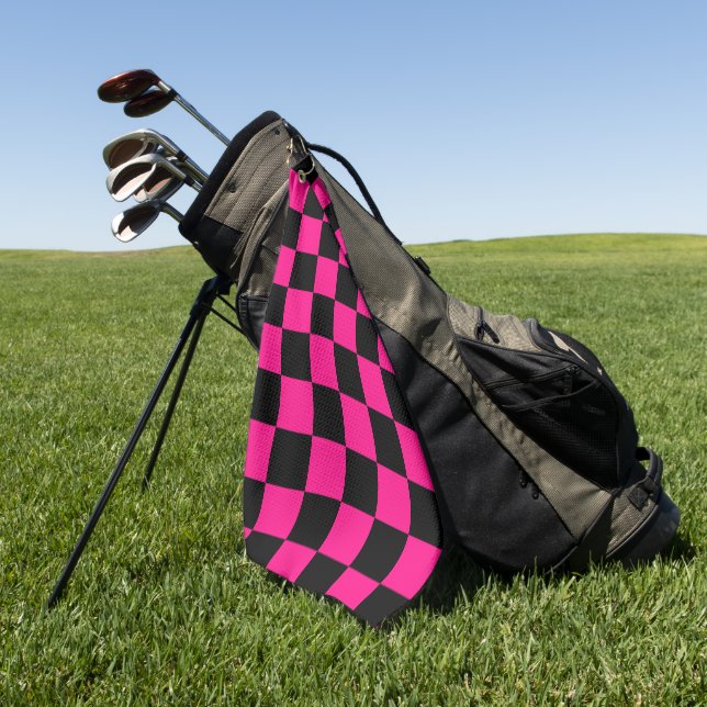 Chequered squares hot pink black geometric retro golf towel (Green)