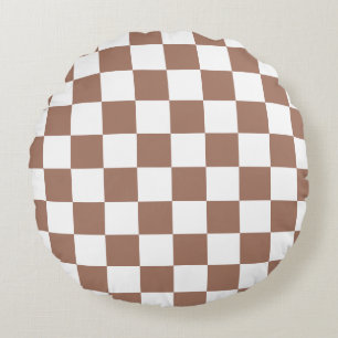 Chequered squares mocha brown white geometric retr round pillow