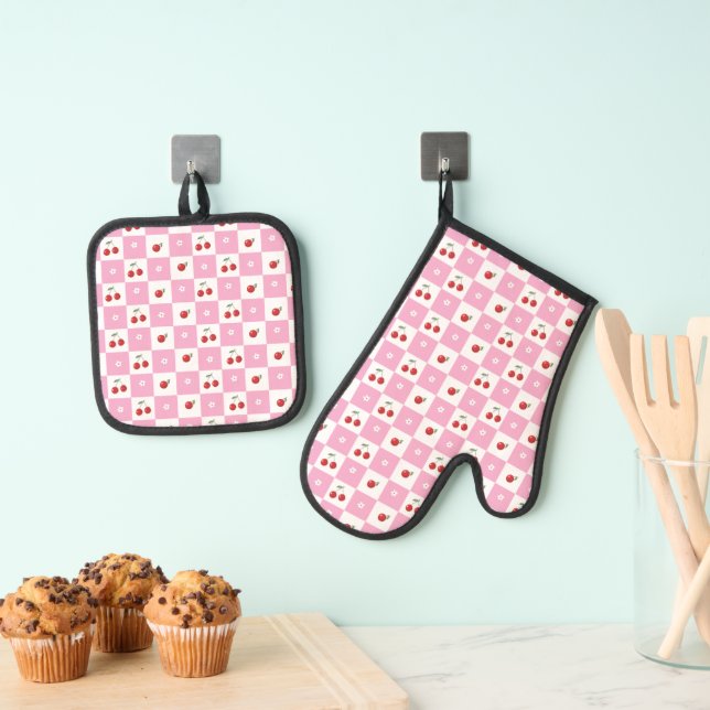 Cherry and Tiny Blossom Pink Gingham Pattern Oven Mitt & Pot Holder Set (Insitu(Hanging))