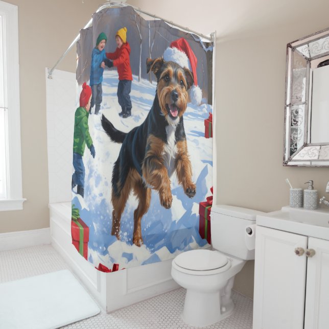 Chesapeake Bay Retriever Snow with Christmas Hat (In Situ)