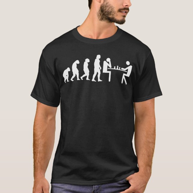 Chess game chess pieces Evolution chess board game T-Shirt (Front)