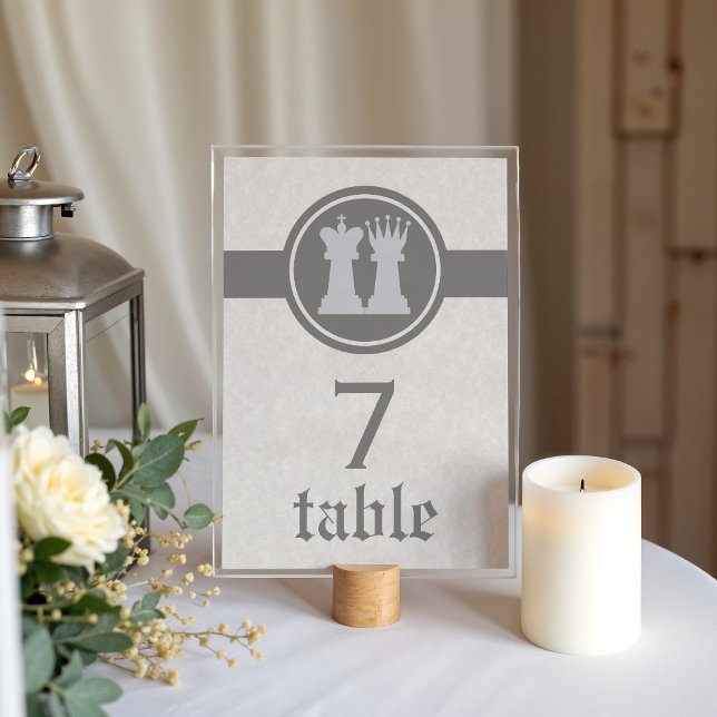 Chess King and Queen Wedding Table Card, Grey Number (Chess King and Queen Wedding Table Card)