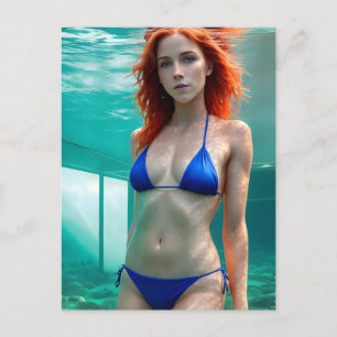 Cheveux rouges Bikini bleu sous l'eau Carte postal