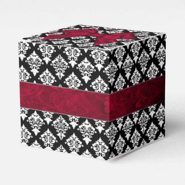 Chic Black and White Damask Wedding Favour Gift Bo Favor Box (Front Side)