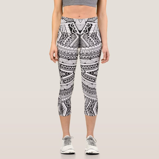 Chic Black and White Tribal Geometric Pattern Capri Leggings (Front)