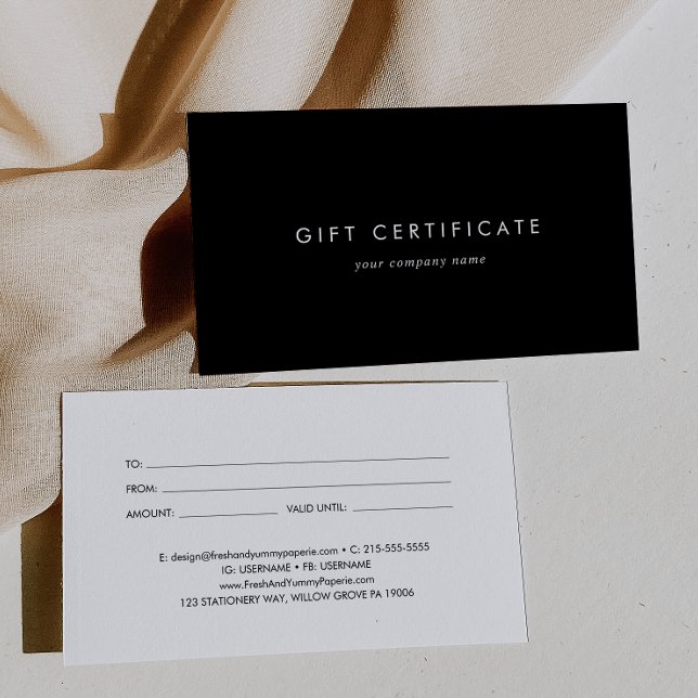 Chic Black Typographie Certificat cadeau d'affaire (Créateur téléchargé)