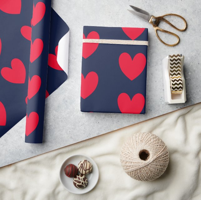 Chic blue &red hearts valentine wrapping paper (Crafts)