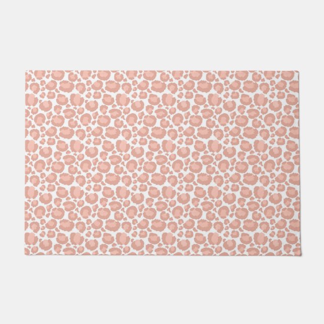 Chic blush pink leopard pattern elegant doormat (Front)