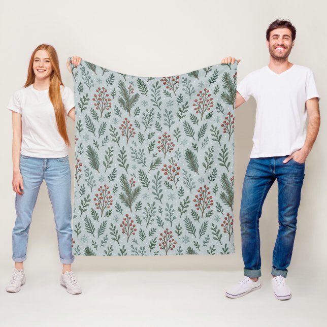 Chic Botanical Holly Berry Floral Pattern Fleece Blanket (In Situ)