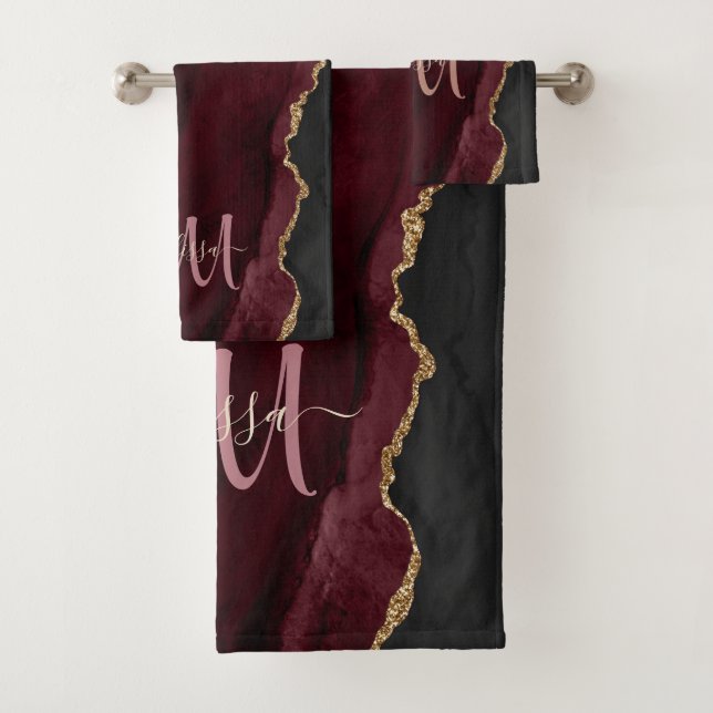 Chic Burgundy Gold Glitter Agate Custom Monogram Bath Towel Set (Insitu)
