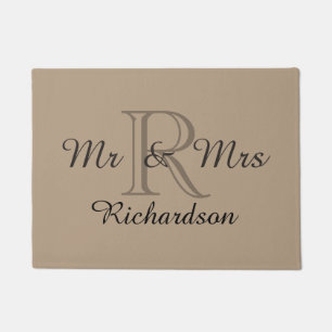 CHIC DOOR MAT_"Mr & Mrs"_NAME/MONOGRAM Doormat