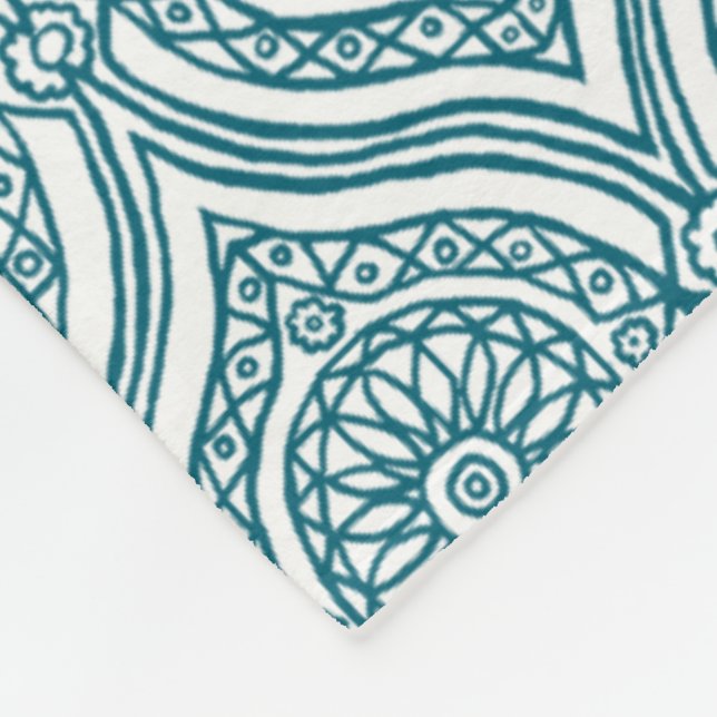 Chic Ethnic Ogee Pattern in Teal on White Fleece Blanket (Corner)