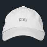 Chic Featuring Striking Embroidered King White-Hat Hat<br><div class="desc">Featuring the iconic "King" text, this embroidered white cotton cap provides a sleek and comfortable option for everyday wear. The adjustable strap ensures a perfect fit for all-day comfort.</div>