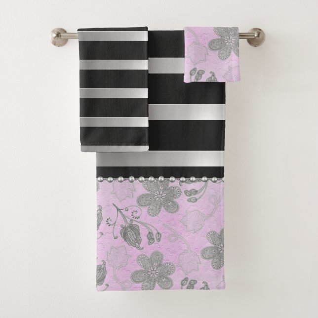 Chic Floral and Stripes  Bath Towel Set (Insitu)