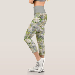 Chic Floral Lavender Gray Hydrangea Pattern Capri Leggings