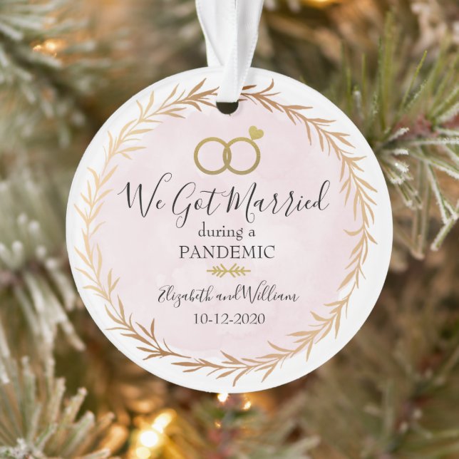 Chic Gold marié pendant le Noël de la photo pandém (Arbre)