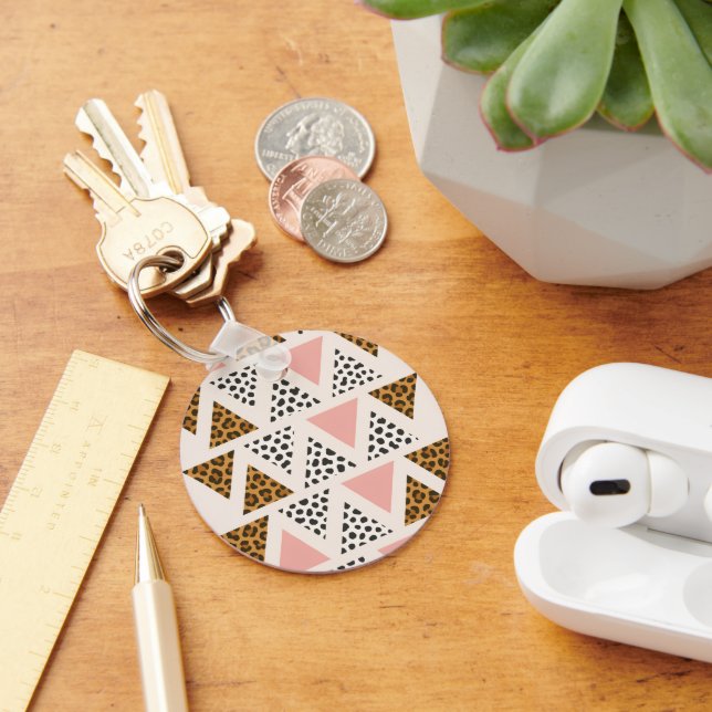 Chic Leopard & Pink Triangle Pattern Keychain (Desk)