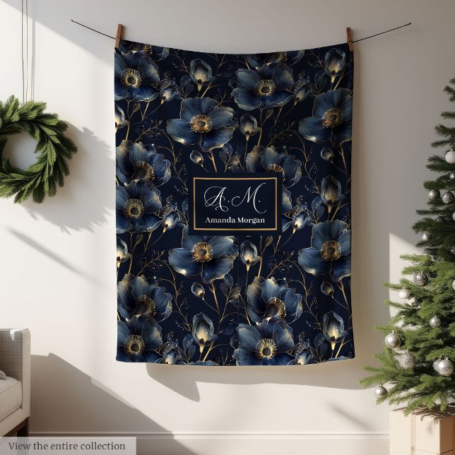 Chic Navy Gold Throw Elegant Monogram Gift Idea Fleece Blanket (Chic Navy Gold Throw Elegant Monogram Gift Idea)