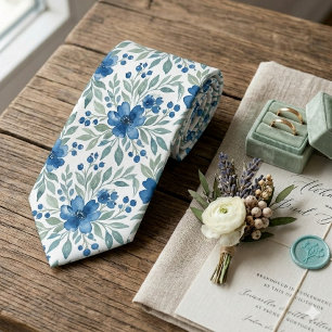 Chic Neck Tie With Blue And Green Floral Art