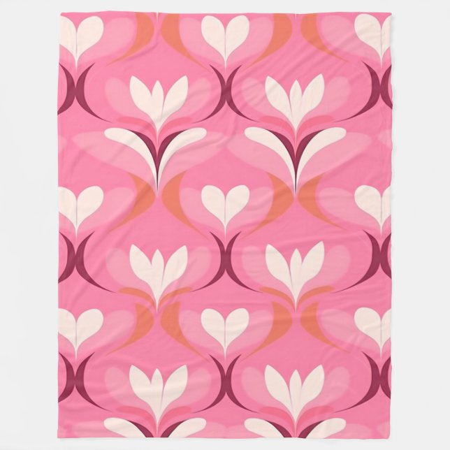 Chic pink heart ogee fleece blanket (Front)