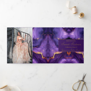 Chic Purple et Gold Sweet 16 Party Invitation