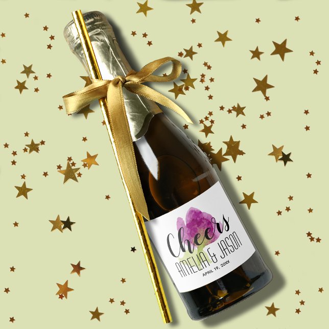 Chic Purple Flower Watercolor Mini Sparkling Wine Label (Chic purple watercolor flower mini champagne bottle label for favors or to serve to guests)