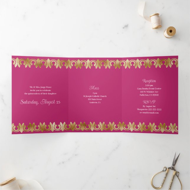 Chic rose avec Gold Quinceanera Party Invitation (Intérieur)