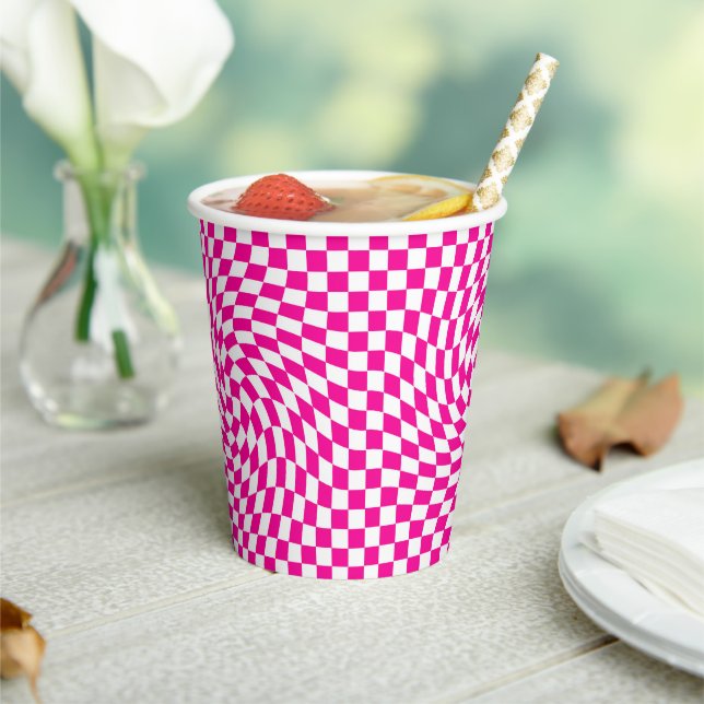 Chic Warped Chequered Pattern Magenta Pink & White Paper Cups (Insitu)