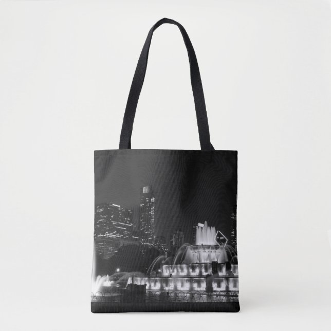 Chicago Grant Park Grayscale Tote Bag (Front)
