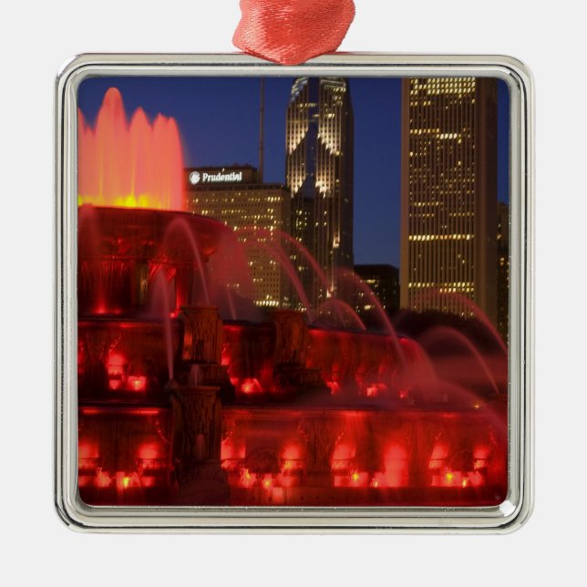 Chicago, Illinois, Buckingham Fountain Metal Ornament (Front)