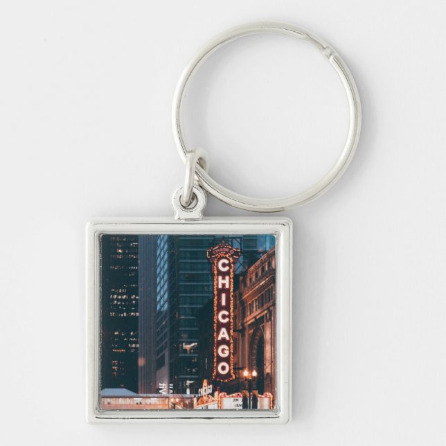Chicago Illinois Neon Sign At Night Keychain (Front)