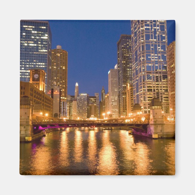 Chicago, Illinois, Skyline and Chicago River at Magnet (Front)