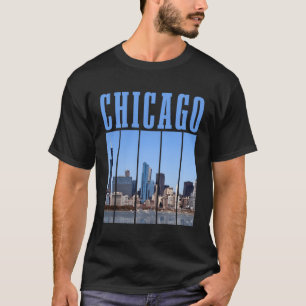 Chicago Skyline Illinois Pride Chicago T-Shirt