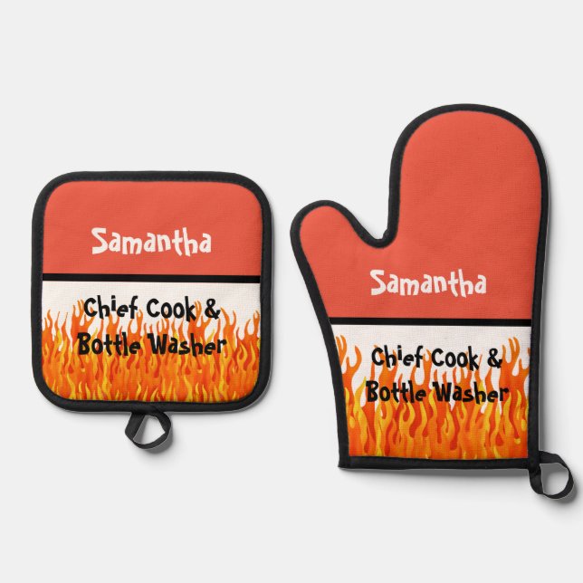 Chief Cook and Bottle Washer Oven Mitt & Pot Holder Set (Front)