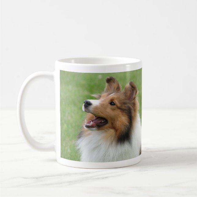 Chien de berger de Shetland sur la tasse (Gauche)