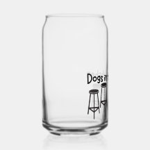 Chiens en verre de cuisine