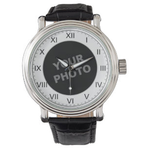 Chiffres romains de la montre faite sur commande