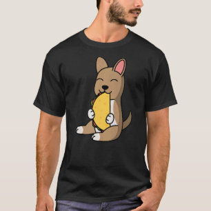 Chihuahua Eating A Taco Dog   T-Shirt