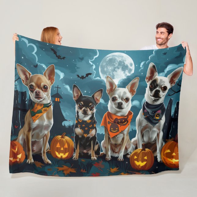 Chihuahua Halloween Spooky Fleece Blanket (In Situ)