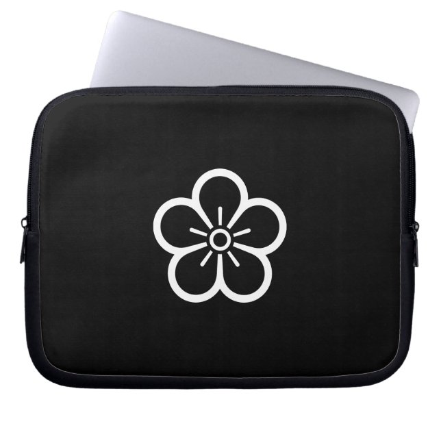 Chikage ume hana laptop sleeve (Front)