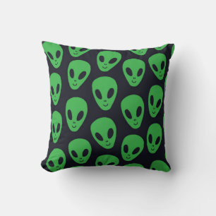 Childish seamless pattern with aliens faces ufo throw pillow