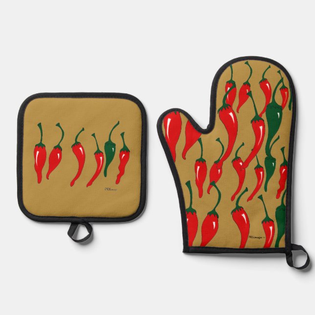 Chili Peppers Oven Mitt and Pot Holders Oven Mitt & Pot Holder Set (Front)