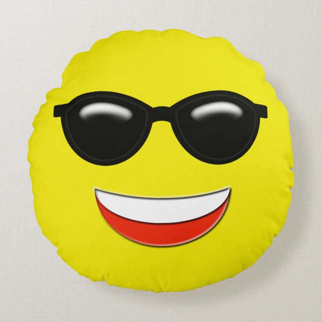 Chill Emoji Round Pillow (Front)